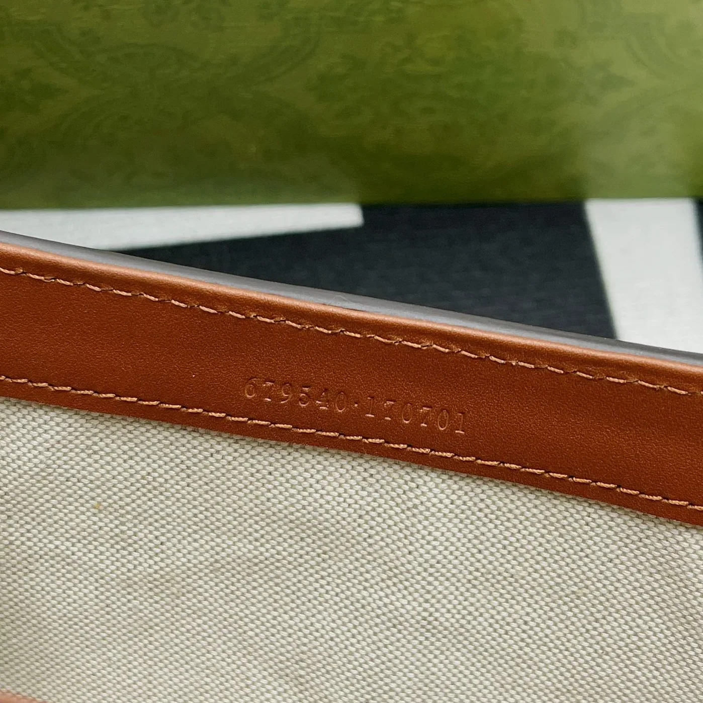 Gucci Aria Shoulder Bag Brown Gucci Aria Shoulder Bag Brown