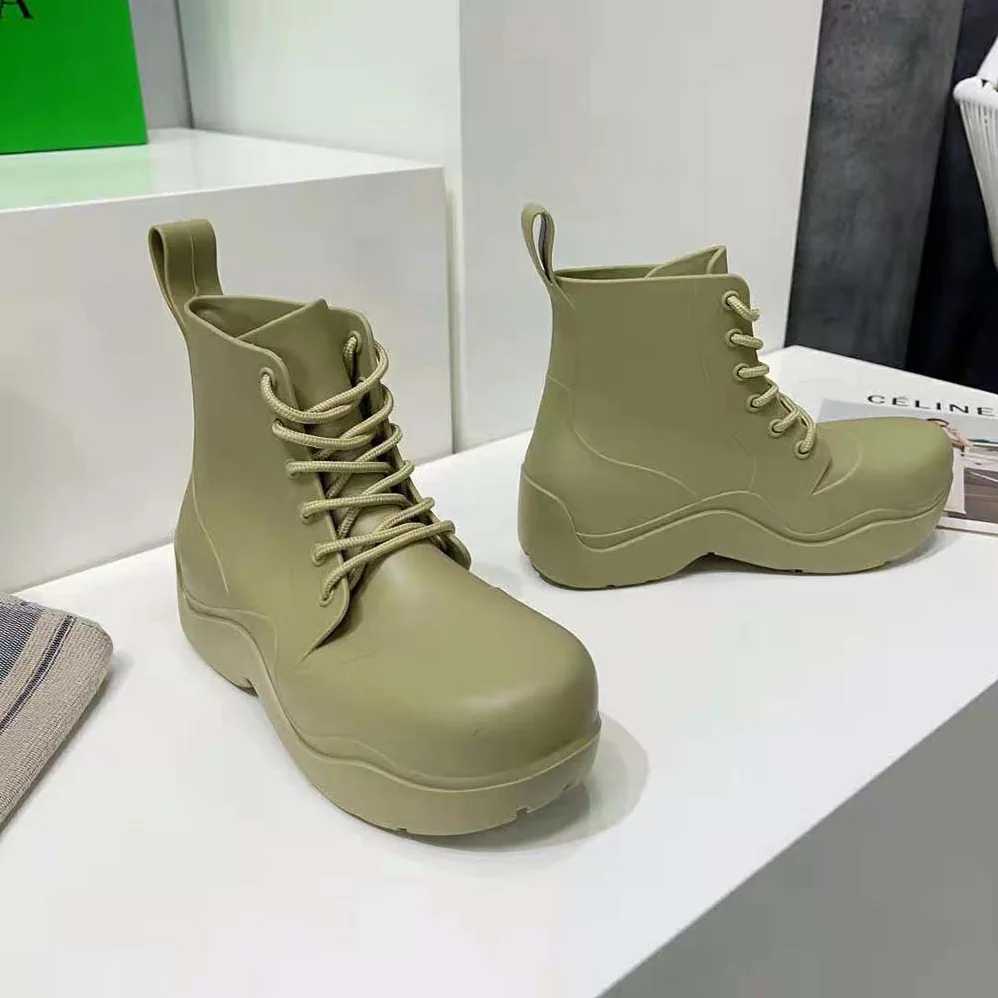 Bottega Veneta Puddle Lace-Up Ankle Boot for Unisex in Green
