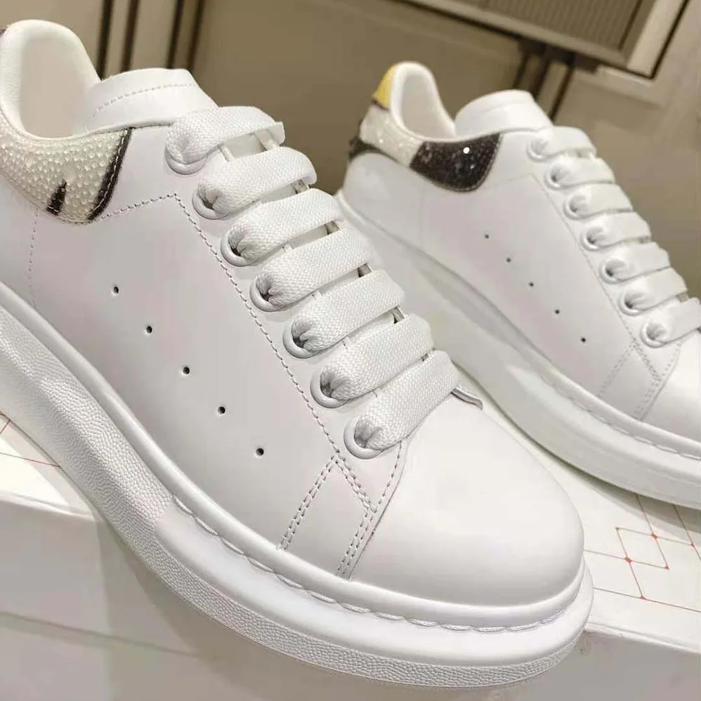 Alexander Mcqueen Oversized Sneaker in White for Women in Yellow/Black Alexander Mcqueen Oversized Sneaker in White for Women in Yellow/Black