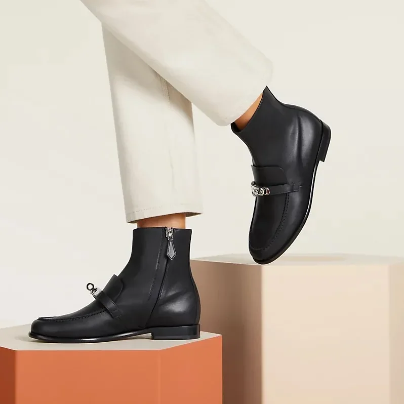 Hermes Kelsy Ankle Boots Noir