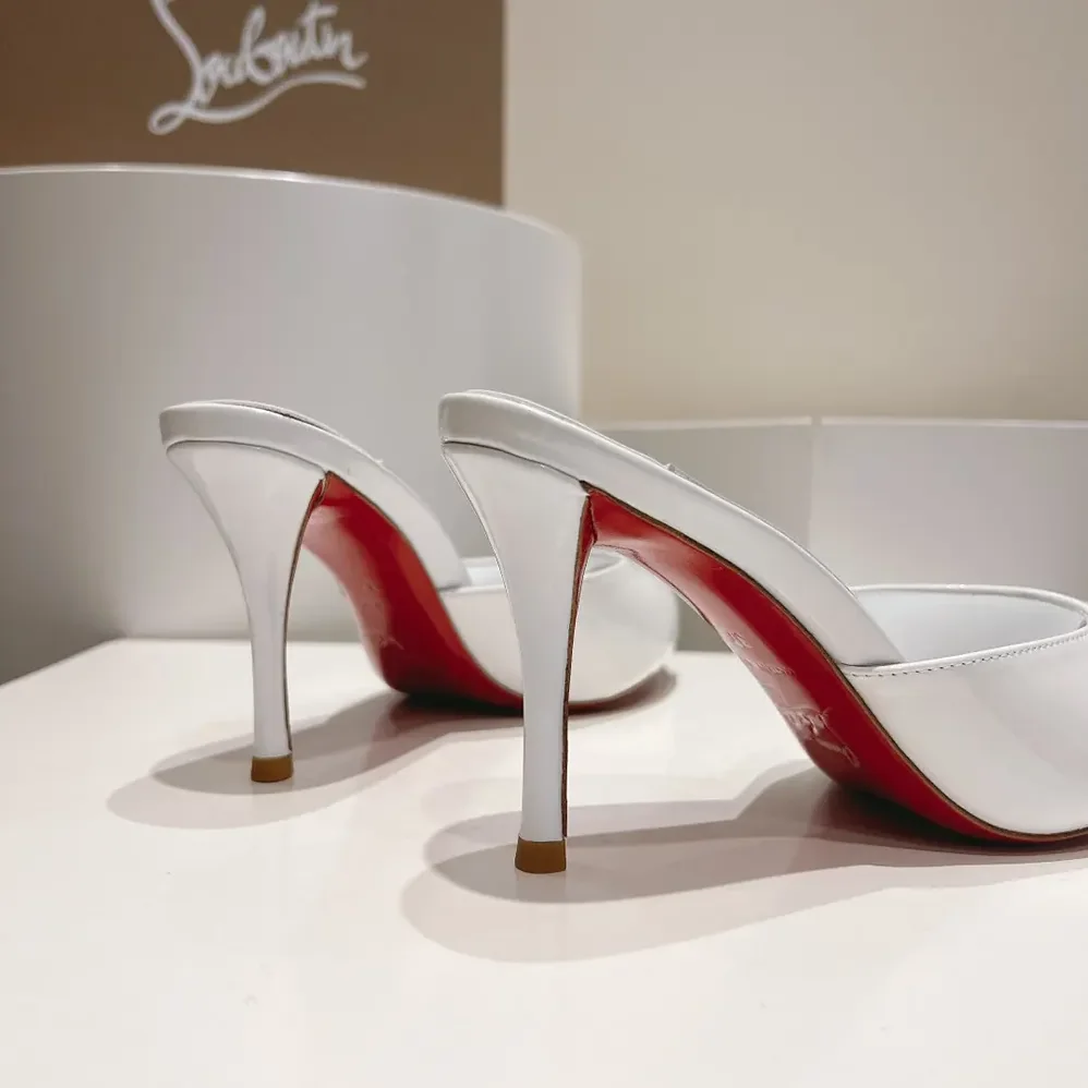 Christian Louboutin Me Dolly 100 mm Mules Patent Calf for Women in White