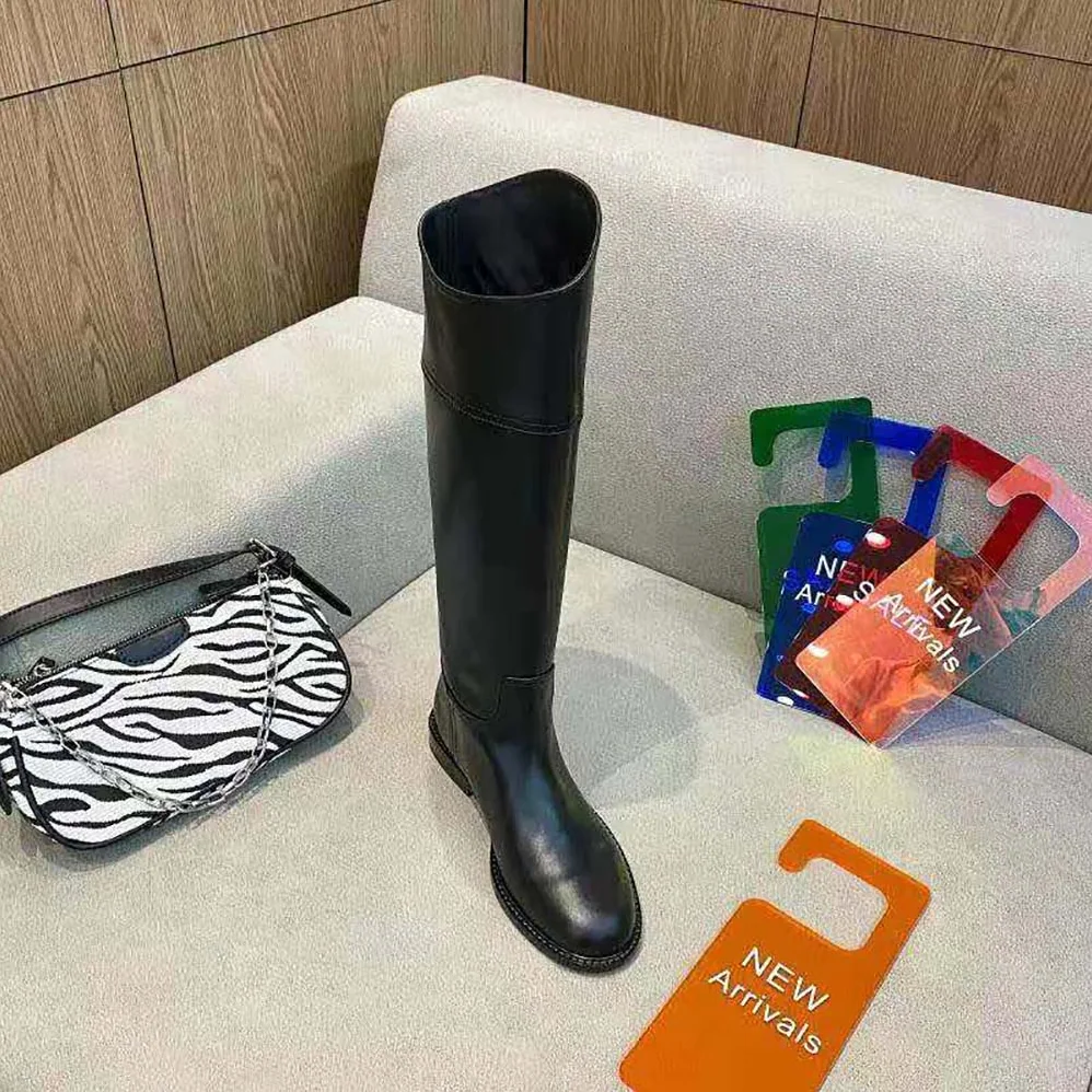 Fendi Karligraphy Black Leather Boots for Women