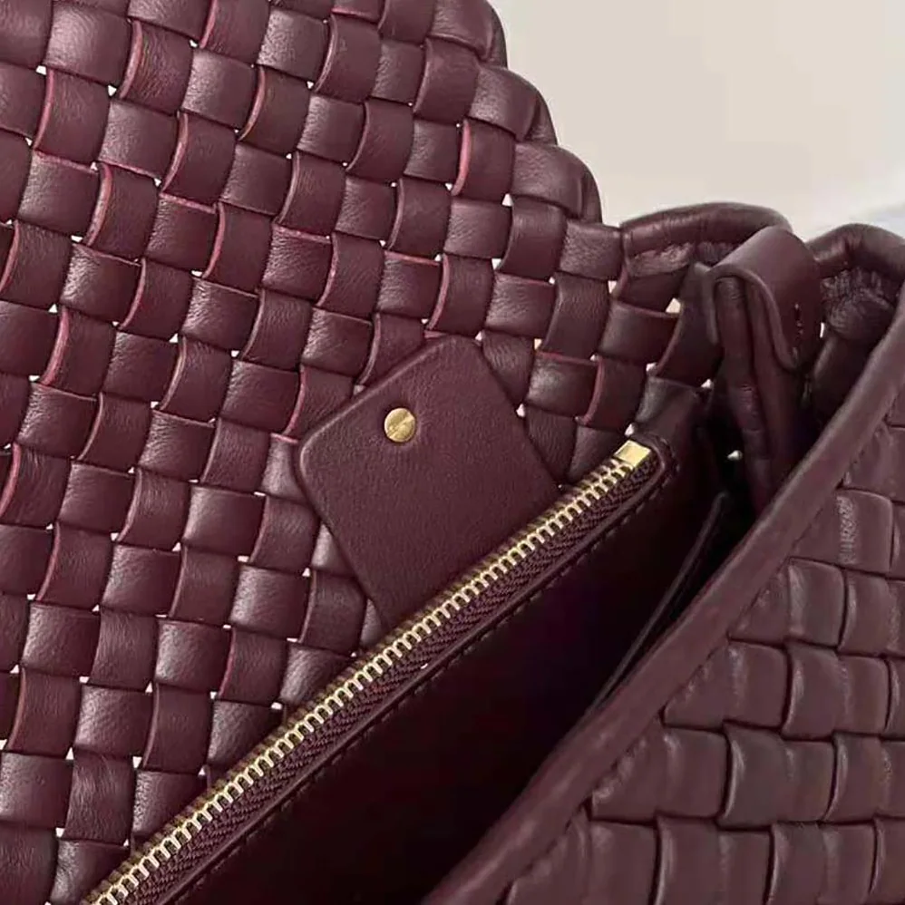 Bottega Veneta Patti Top Handle Bag in Lambskin for Women in Maroon Bottega Veneta Patti Top Handle Bag in Lambskin for Women in Maroon
