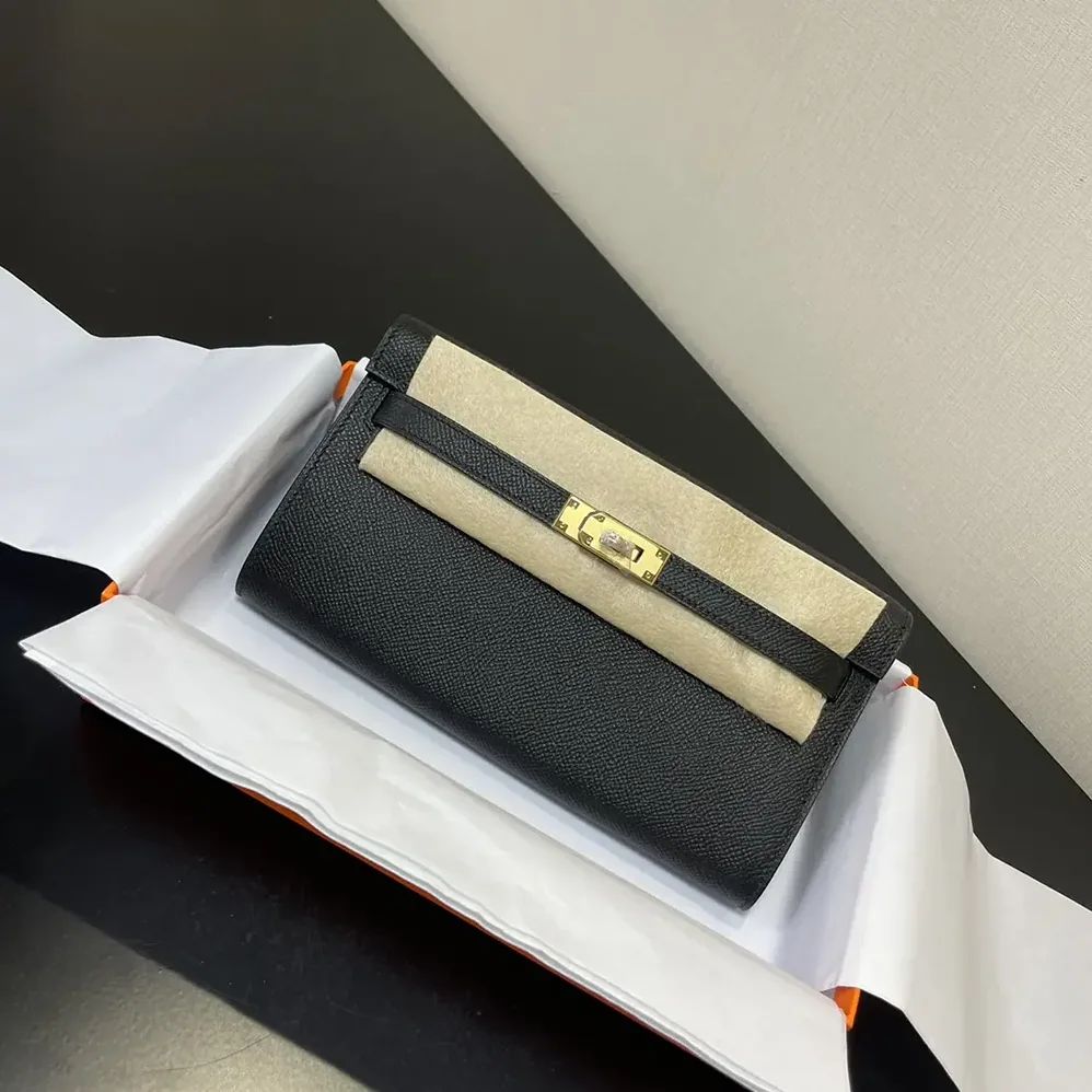 Hermes Kelly To Go in Epsom Leather for Women in Black/Gold Hermes Kelly To Go in Epsom Leather for Women in Black/Gold