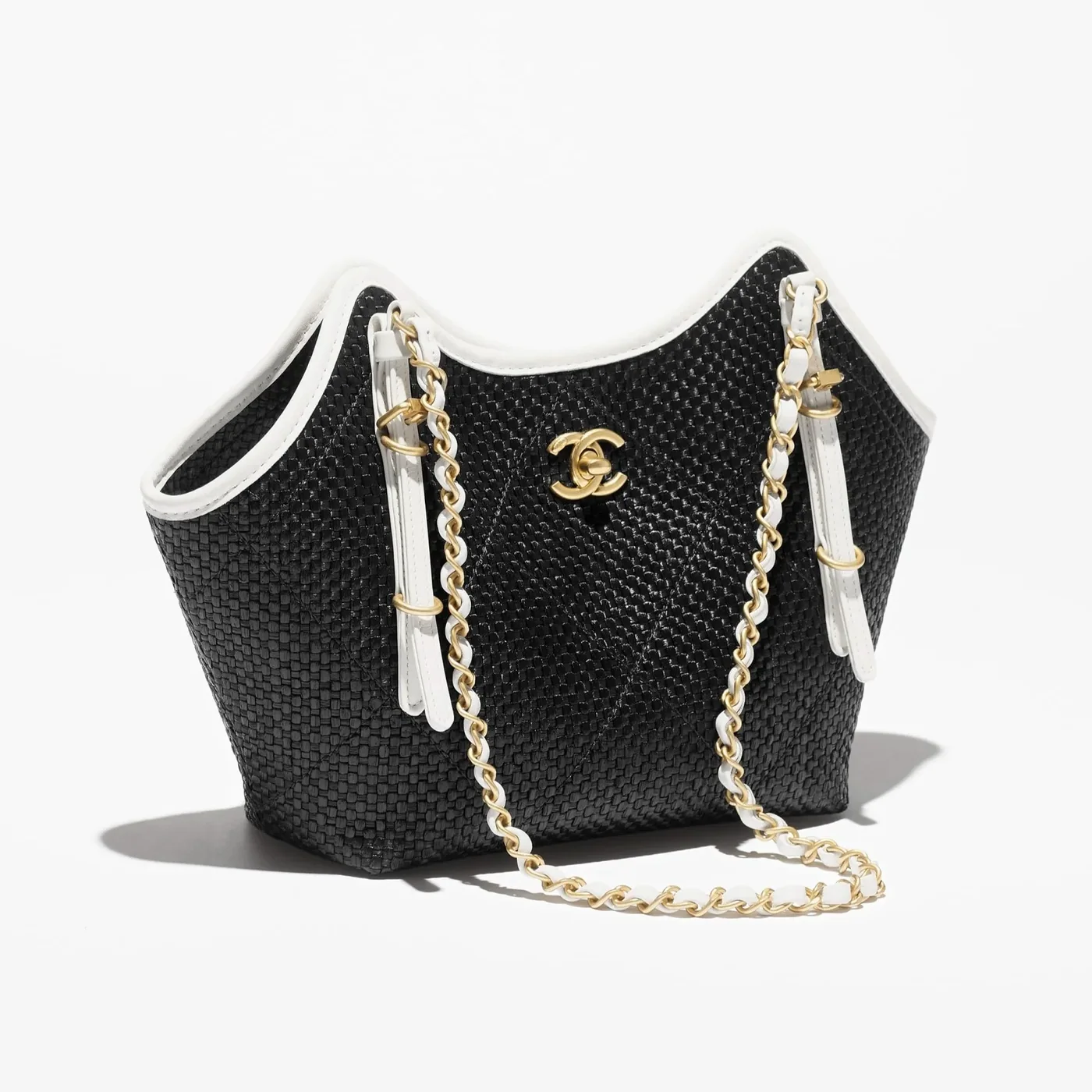 Chanel Small Shopping Bag Black Raffia /