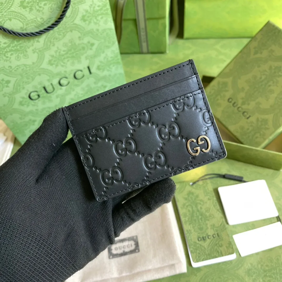 Gucci Card Case Black Metal Hardware / GG Gucci Card Case Black Metal Hardware / GG