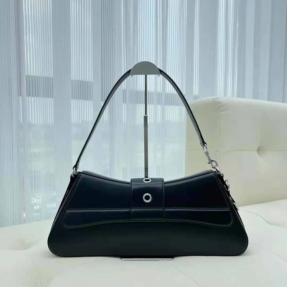 Balenciaga Lindsay Large Shoulder Bag in Black Shiny Smooth Calfskin for Women