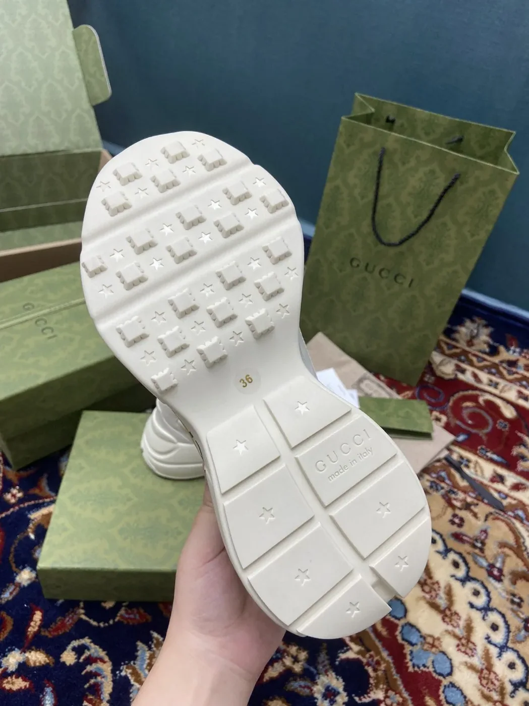Gucci Rhyton Sneakers With Bananya White Ivory -2SH00-9522a Gucci Rhyton Sneakers With Bananya White Ivory -2SH00-9522a