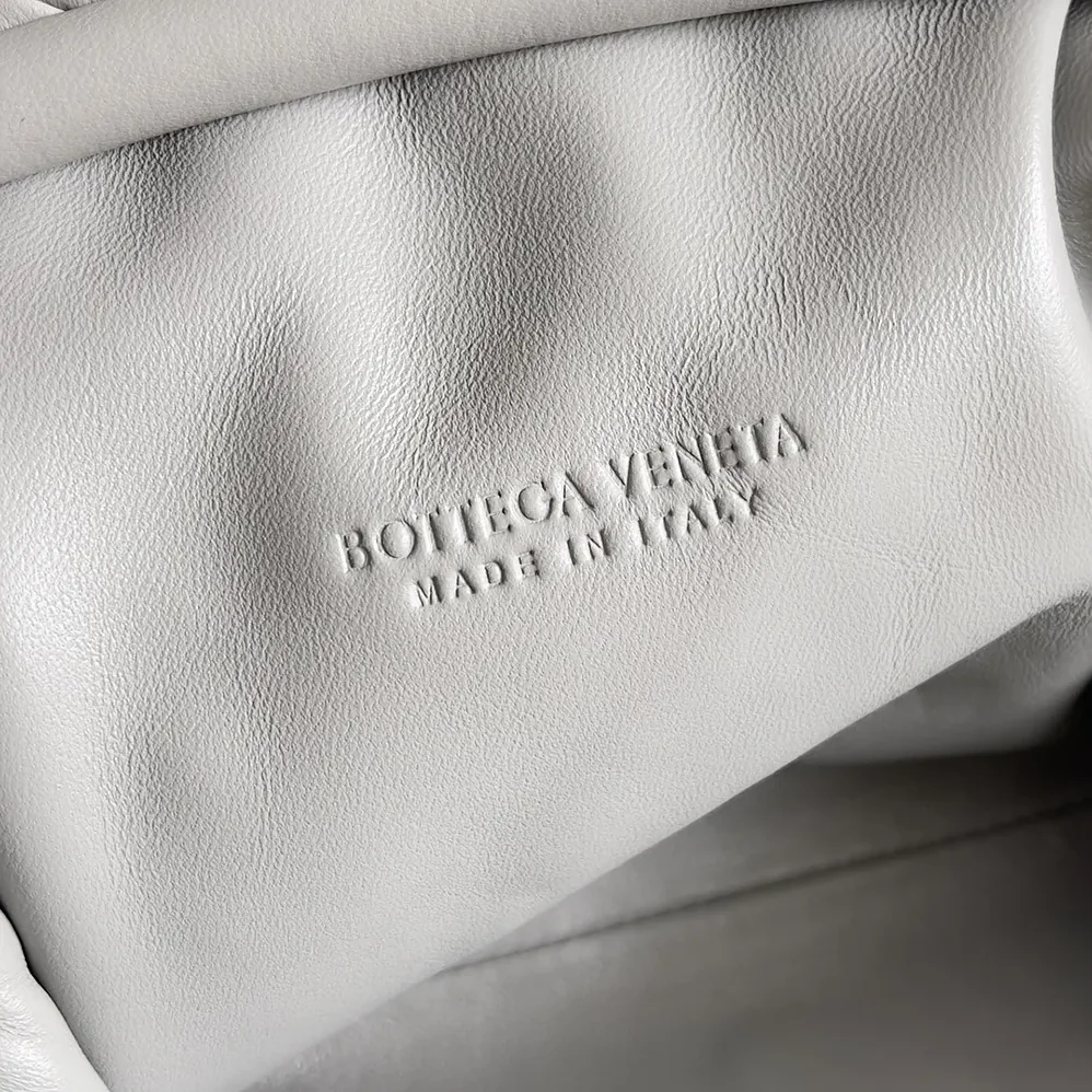 Bottega Veneta Small Lauren 1980 for Women in Silver Bottega Veneta Small Lauren 1980 for Women in Silver