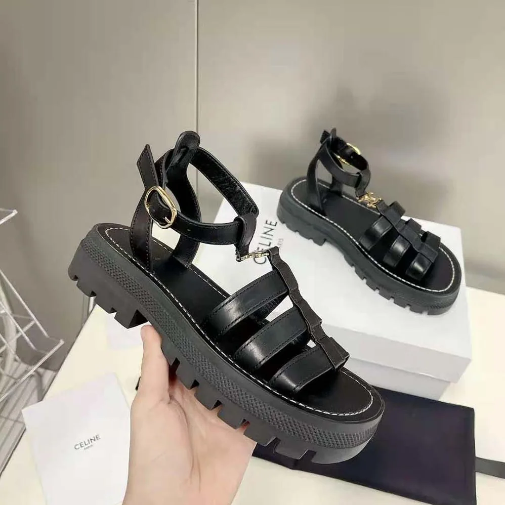 Celine Clea Triomphe Gladiator Chunky Sandal in Vegetal Calfskin for Women in Black Celine Clea Triomphe Gladiator Chunky Sandal in Vegetal Calfskin for Women in Black