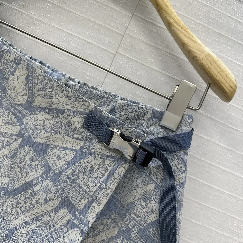 Dior Skort White and Chambray Blue Jacquard Technical Taffeta with Plan de Paris Motif for Women Dior Skort White and Chambray Blue Jacquard Technical Taffeta with Plan de Paris Motif for Women