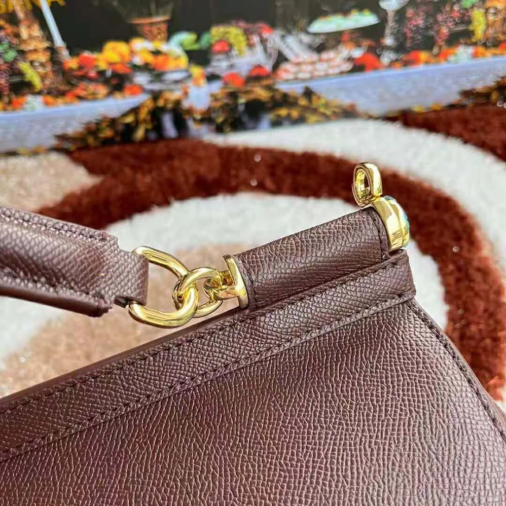 Dolce Gabbana D&G Medium Dauphine Leather Sicily Bag for Women in Bordeaux Dolce Gabbana D&G Medium Dauphine Leather Sicily Bag for Women in Bordeaux