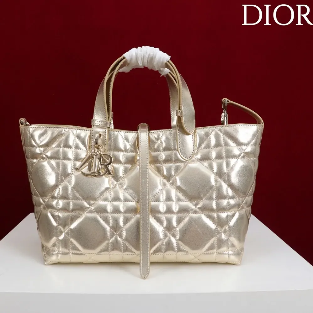 Dior Medium Dior Toujours Bag Metallic Gold for Women in Tone Macrocannage Calfskin Dior Medium Dior Toujours Bag Metallic Gold for Women in Tone Macrocannage Calfskin