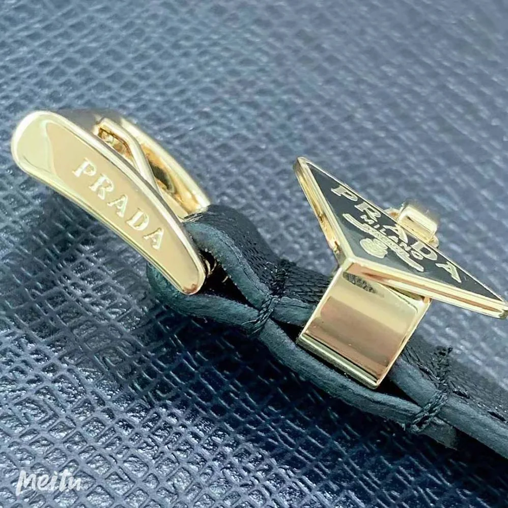 Prada Saffiano Leather Belt for Women in Black Prada Saffiano Leather Belt for Women in Black