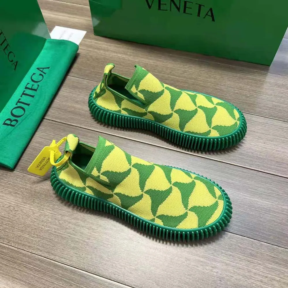 Bottega Veneta Ripple Wavy Triangle Tech Knit Slip-on Sneakers for Unisex in Lime