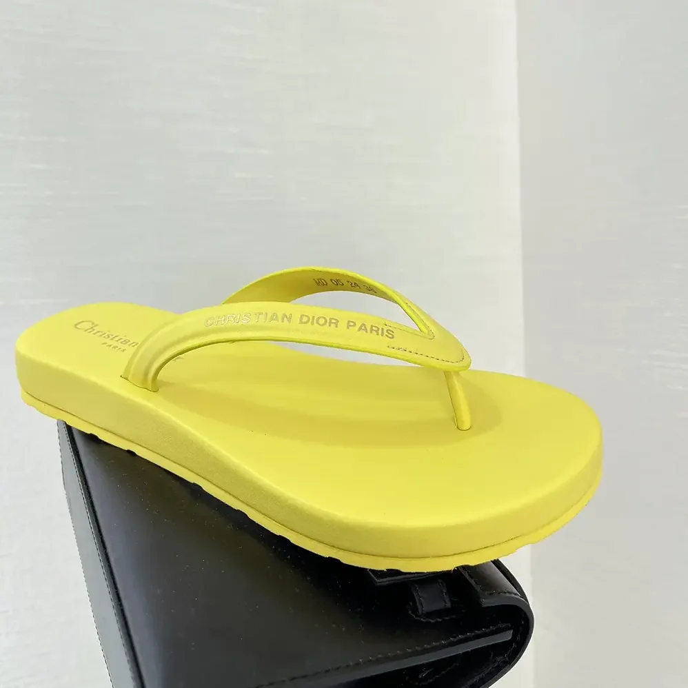 Dior Diorsea Thong Sandal Lemon Yellow Leather for Women in Effect Fabric