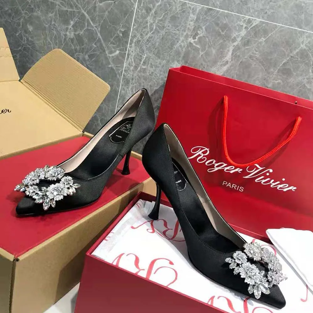 Roger Vivier RV Bouquet Strass Buckle Pumps in Satin for Women in Black