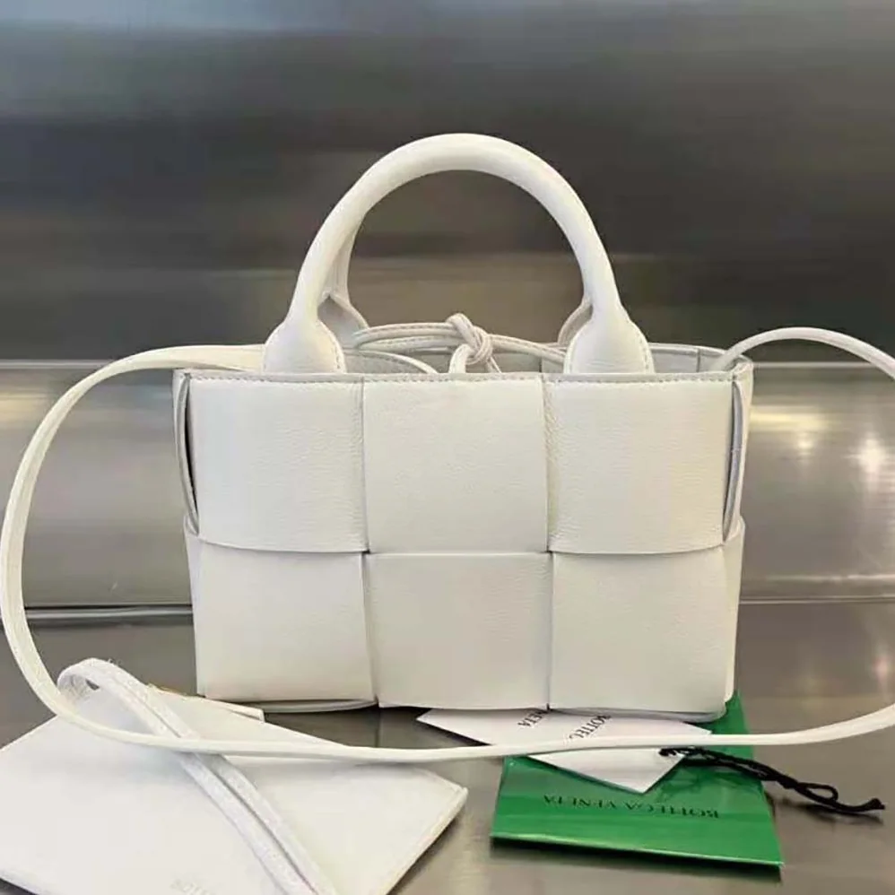 Bottega Veneta Candy Arco Tote Bag Micro Intreccio Grained Leather Tote Bag with Detachable Strap for Women in White