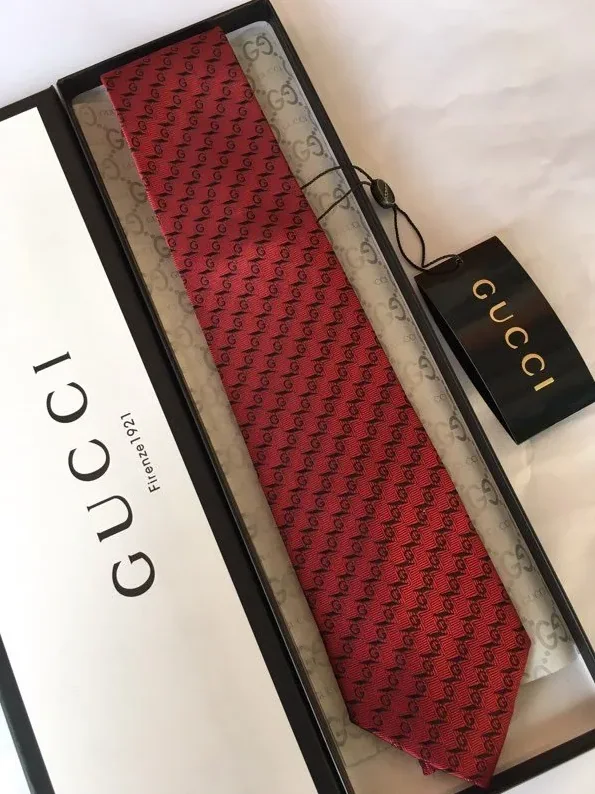 Gucci G Silk Jacquard Tie Red GG for Men