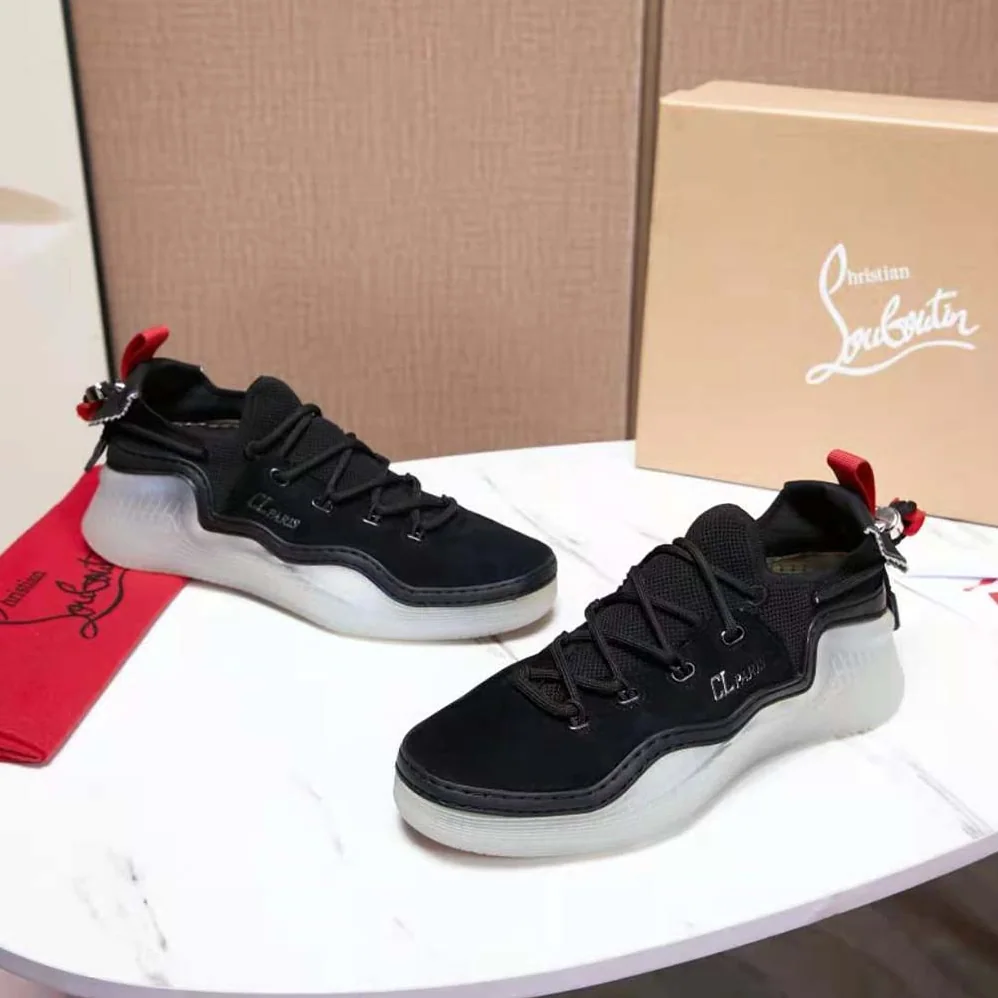 Christian Louboutin Arpoador Donna in Suede Leather for Women in Black