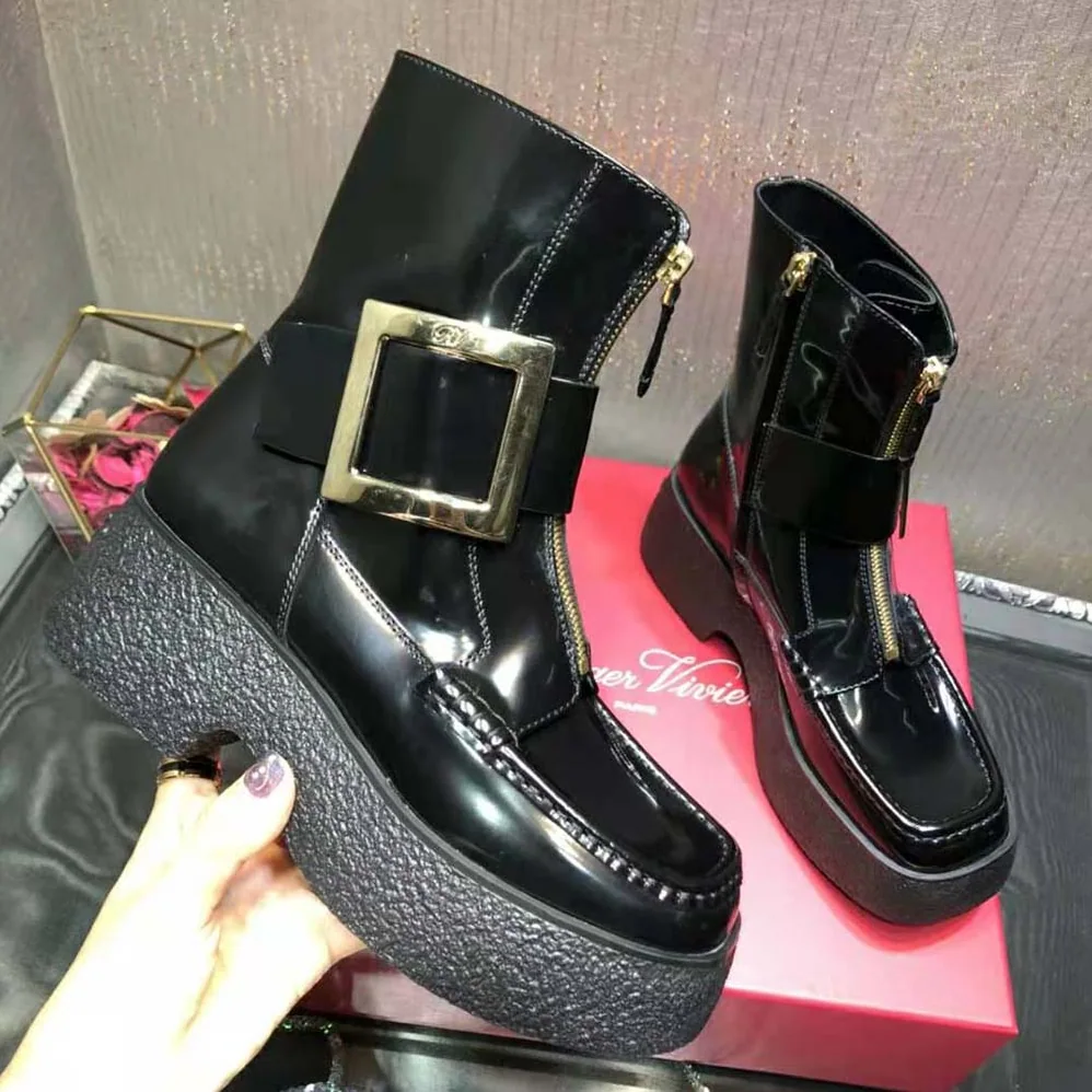 Roger Vivier Viv Rangers Platform Metal Buckle Boots in Leather for Women