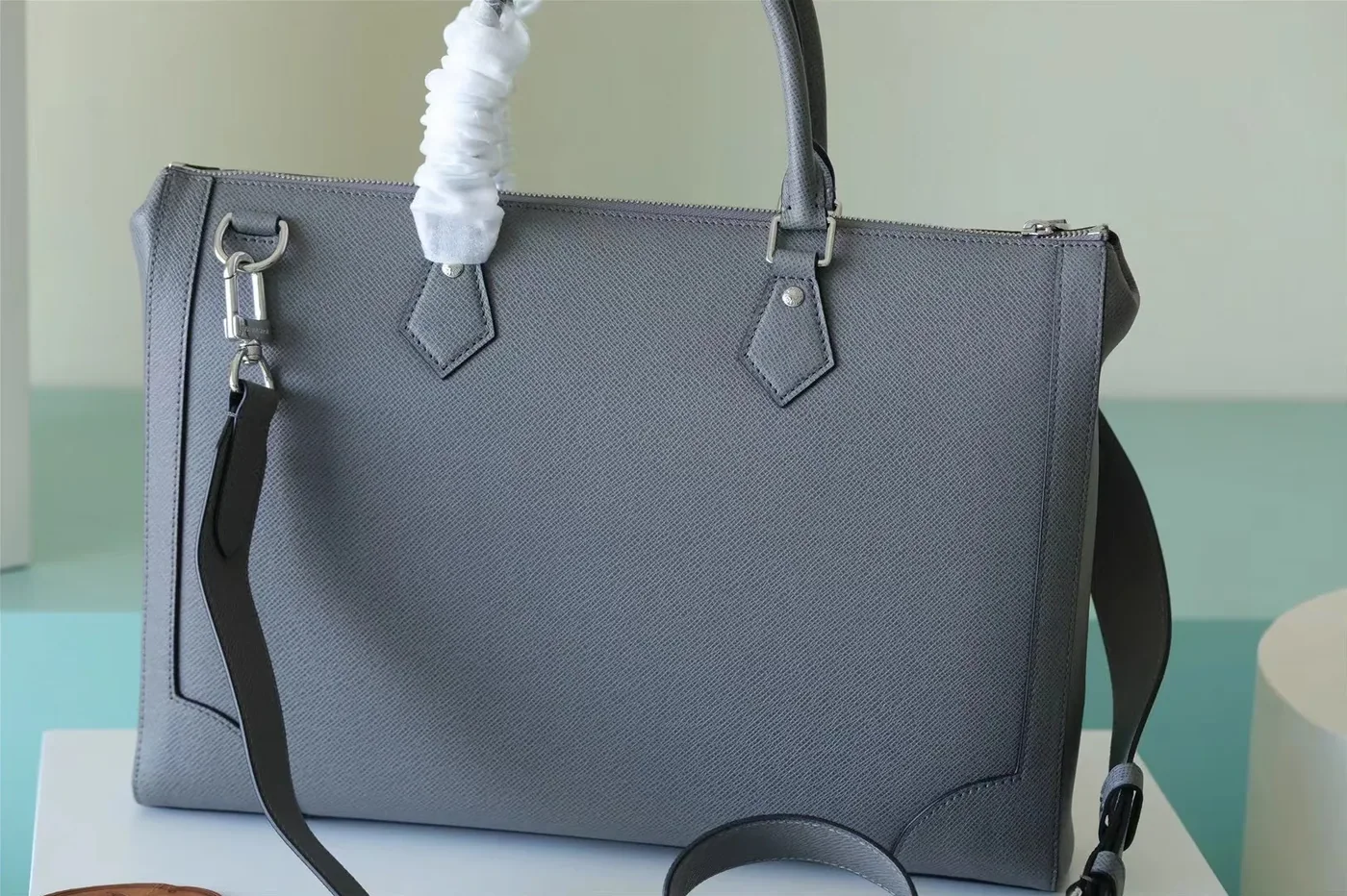 Slim Briefcase Taiga Gray / Slim Briefcase Taiga Gray /