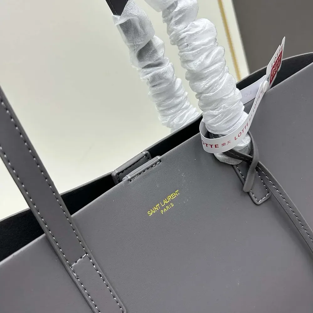 Saint Laurent YSL Shopping Saint Laurent Leather for Unisex in Grey