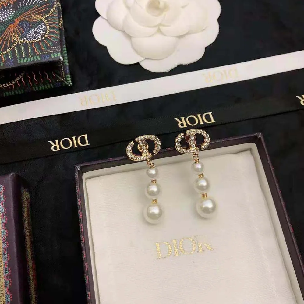 Dior CD Navy Earrings White-Finish Metal with White Resin Pearls and Crystals for Women Dior CD Navy Earrings White-Finish Metal with White Resin Pearls and Crystals for Women