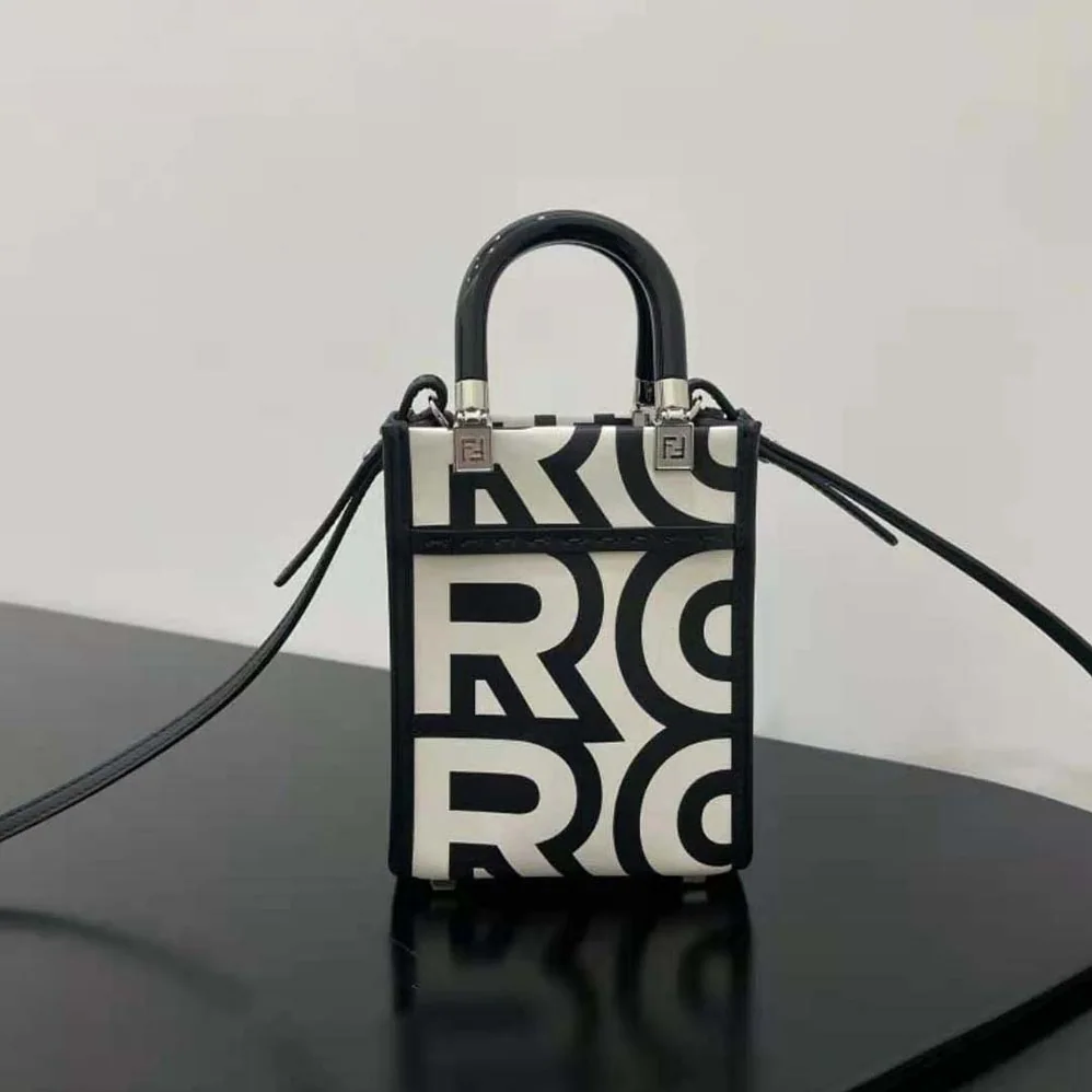 Fendi Mini Sunshine Shopper Two-Tone Printed Lleather Fendi Roma Capsule Mini for Women in Bag Fendi Mini Sunshine Shopper Two-Tone Printed Lleather Fendi Roma Capsule Mini for Women in Bag