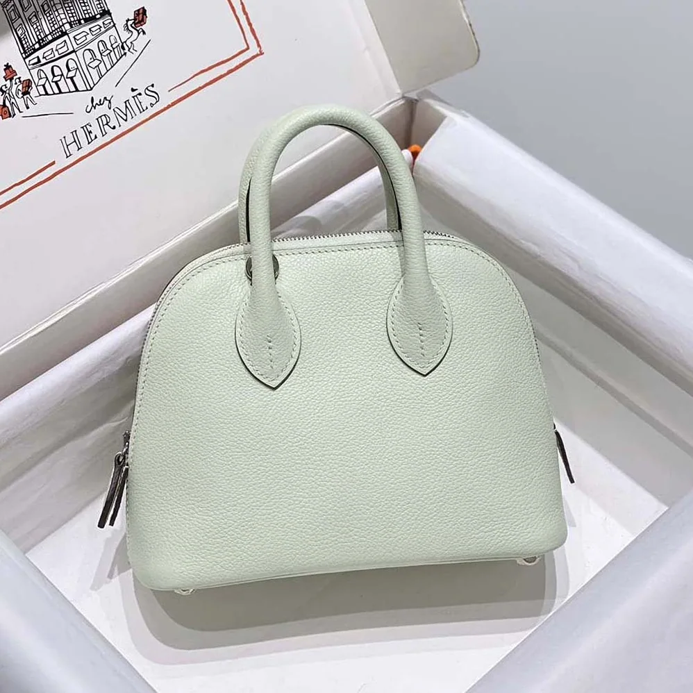 Hermes Bolide 1923 Bag in Epsom Calfskin for Unisex in Lime Hermes Bolide 1923 Bag in Epsom Calfskin for Unisex in Lime