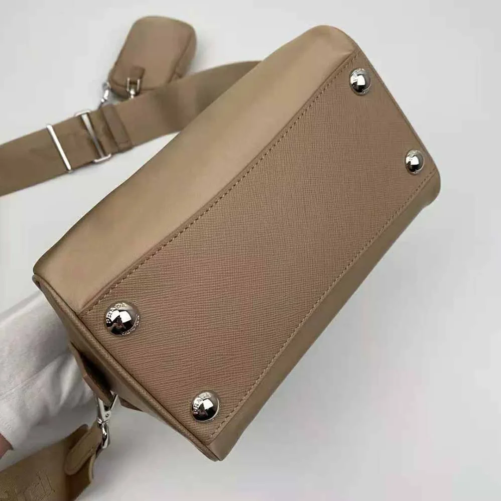 Prada Prada Re-Edition 2005 Nylon Bag for Women in Sandy Prada Prada Re-Edition 2005 Nylon Bag for Women in Sandy