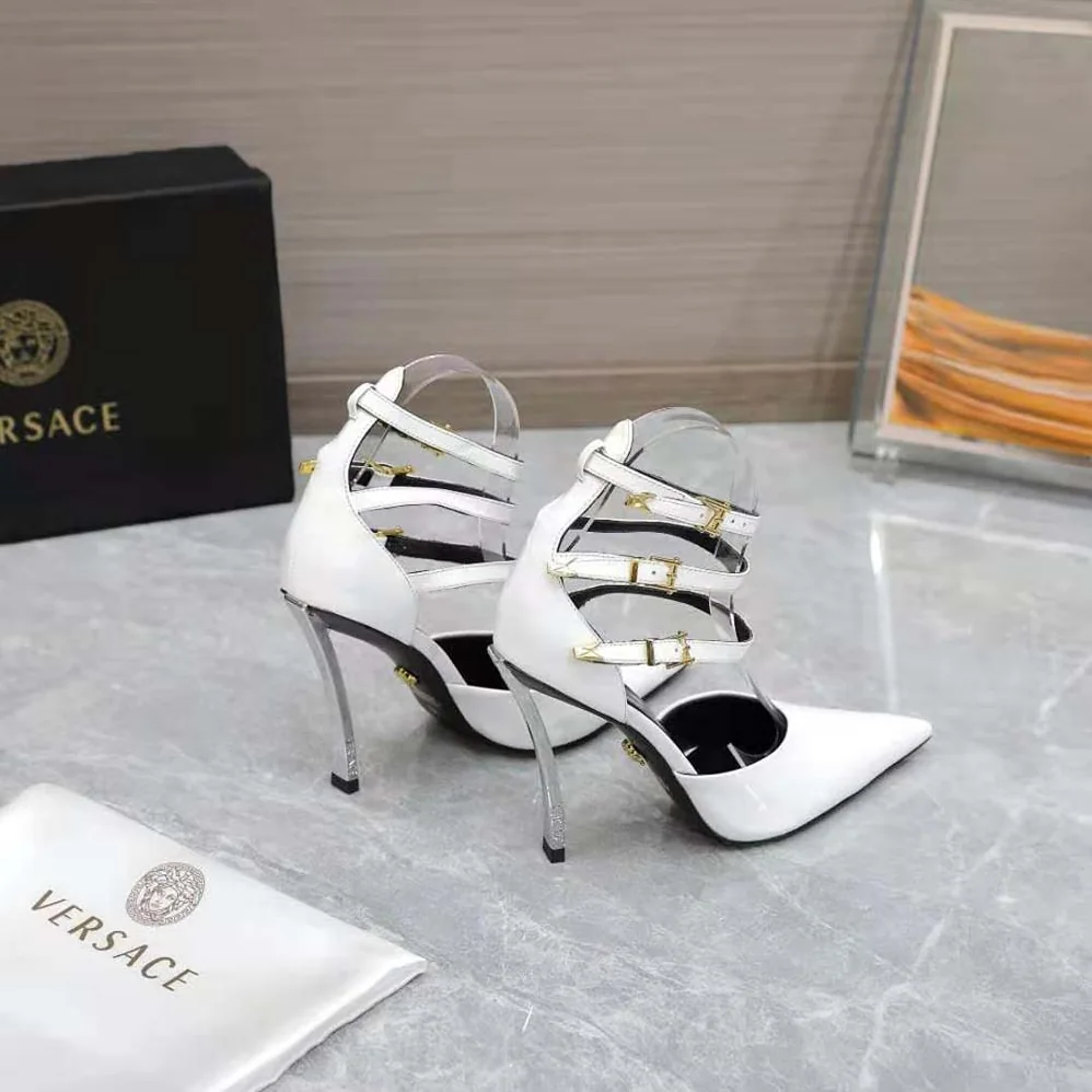 Versace Pin-Point Pumps in Calf Leather for Women in White Versace Pin-Point Pumps in Calf Leather for Women in White