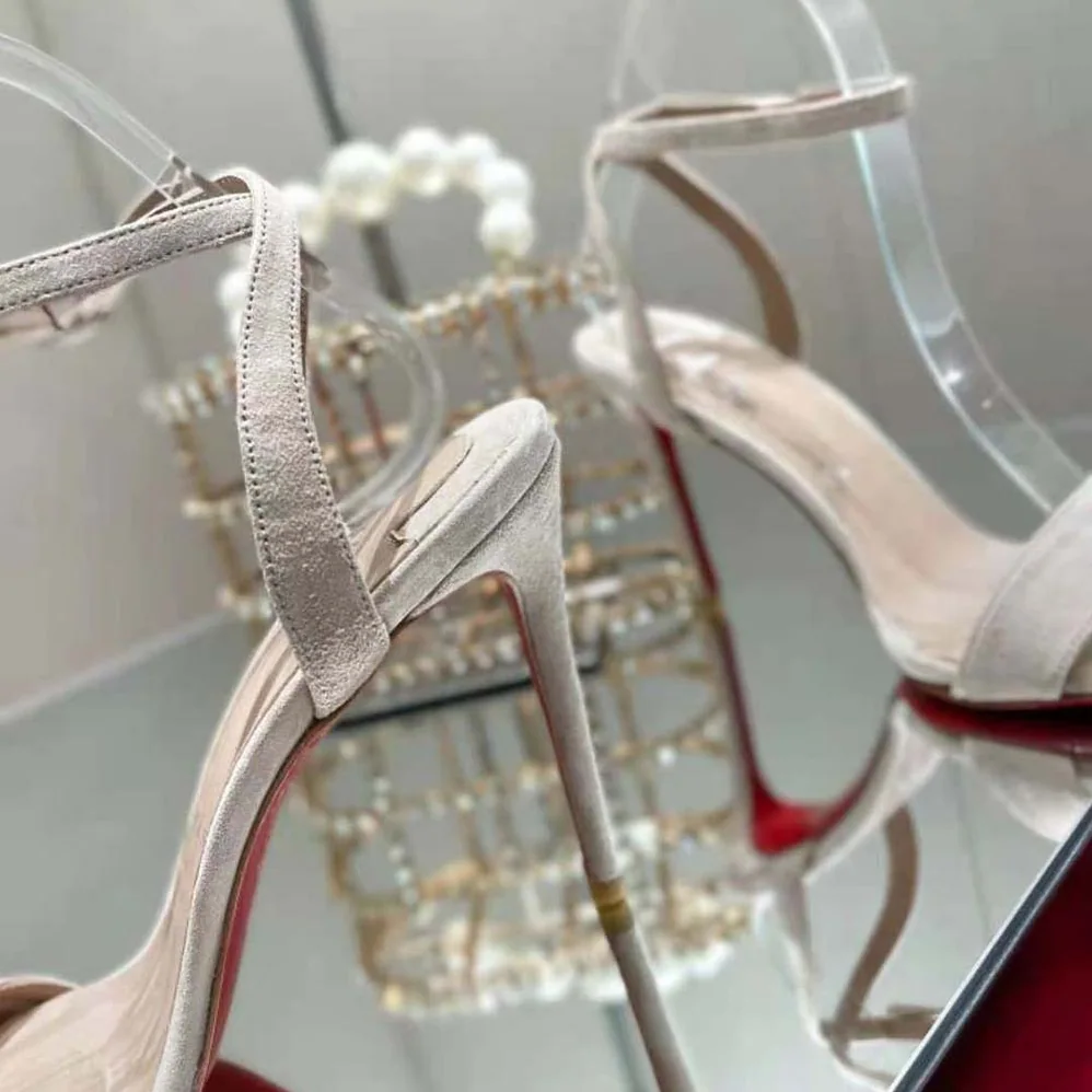 Christian Louboutin Umberta 100 mm in Suede Calfskin for Women in Sandy