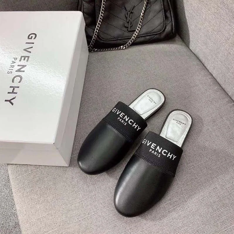 Givenchy Shoes Givenchy Paris Flat Mules in Calf Leather for Women Givenchy Shoes Givenchy Paris Flat Mules in Calf Leather for Women