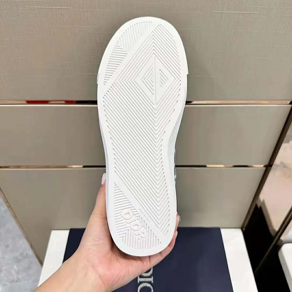 Dior B101 Sneaker Dior Gray CD Diamond Canvas Smooth Calfskin and Nubuck for Men Dior B101 Sneaker Dior Gray CD Diamond Canvas Smooth Calfskin and Nubuck for Men