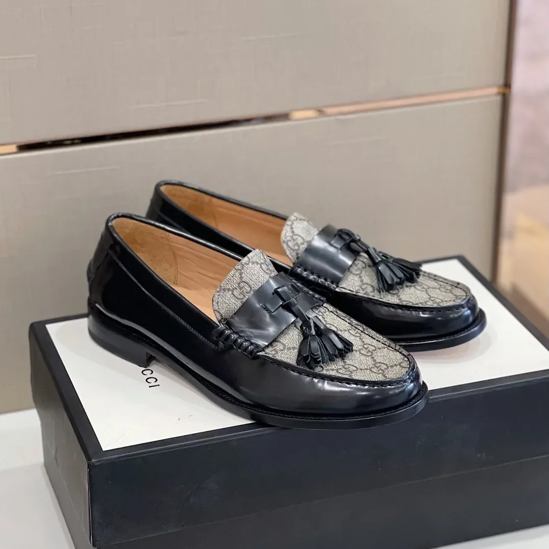 Gucci GG Loafers Horsebit With Tassel Black And Beige for Men Gucci GG Loafers Horsebit With Tassel Black And Beige for Men