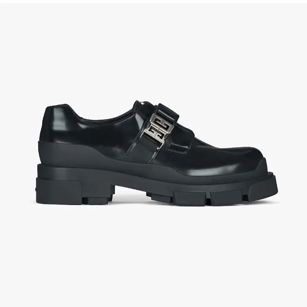 Givenchy Terra Derbies in Leather for Men in Black