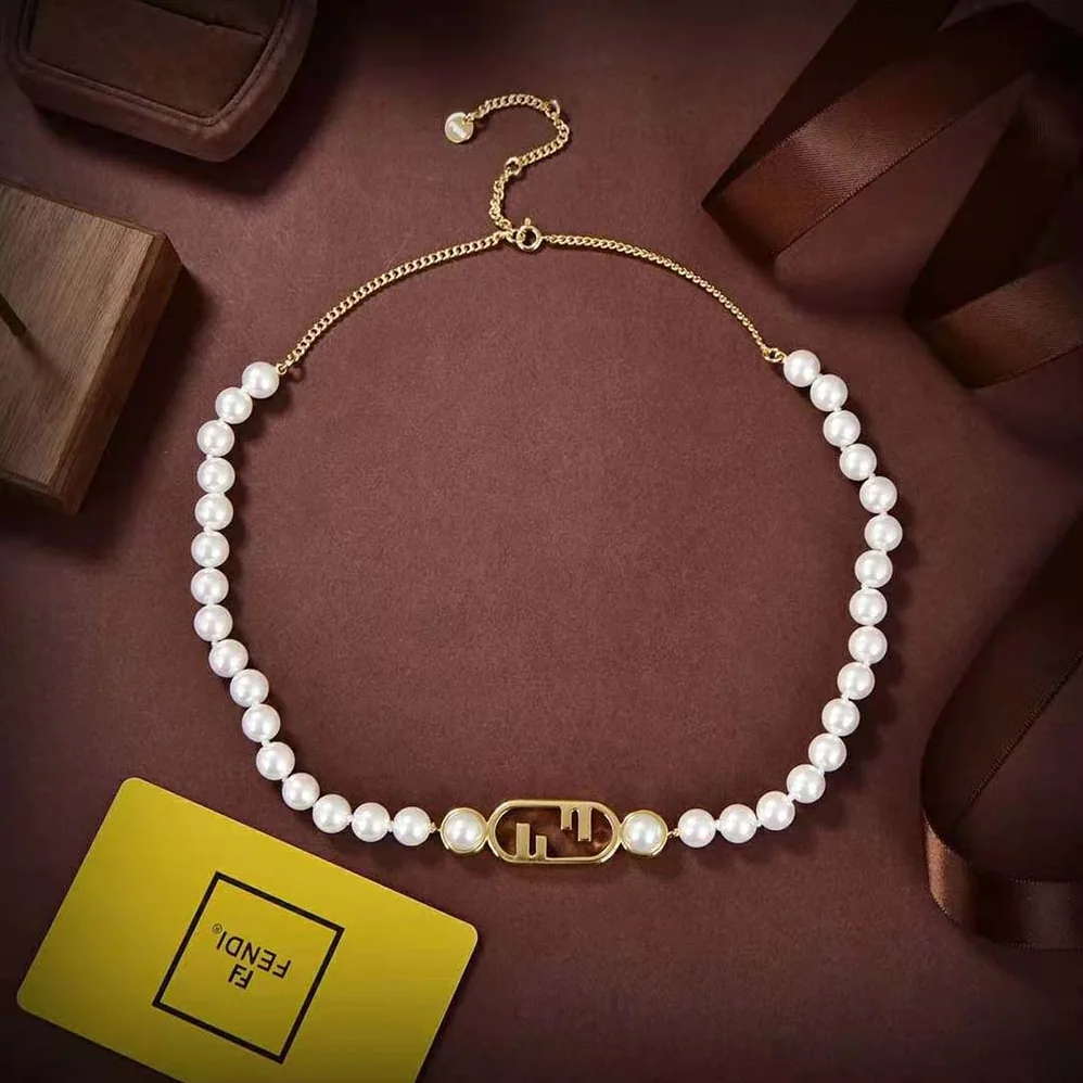 Fendi O'Lock Choker Gold for Women in colored Choker