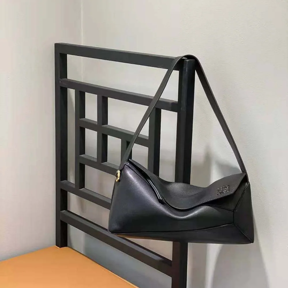 Loewe Puzzle Hobo Bag in Nappa Calfskin for Women in Black