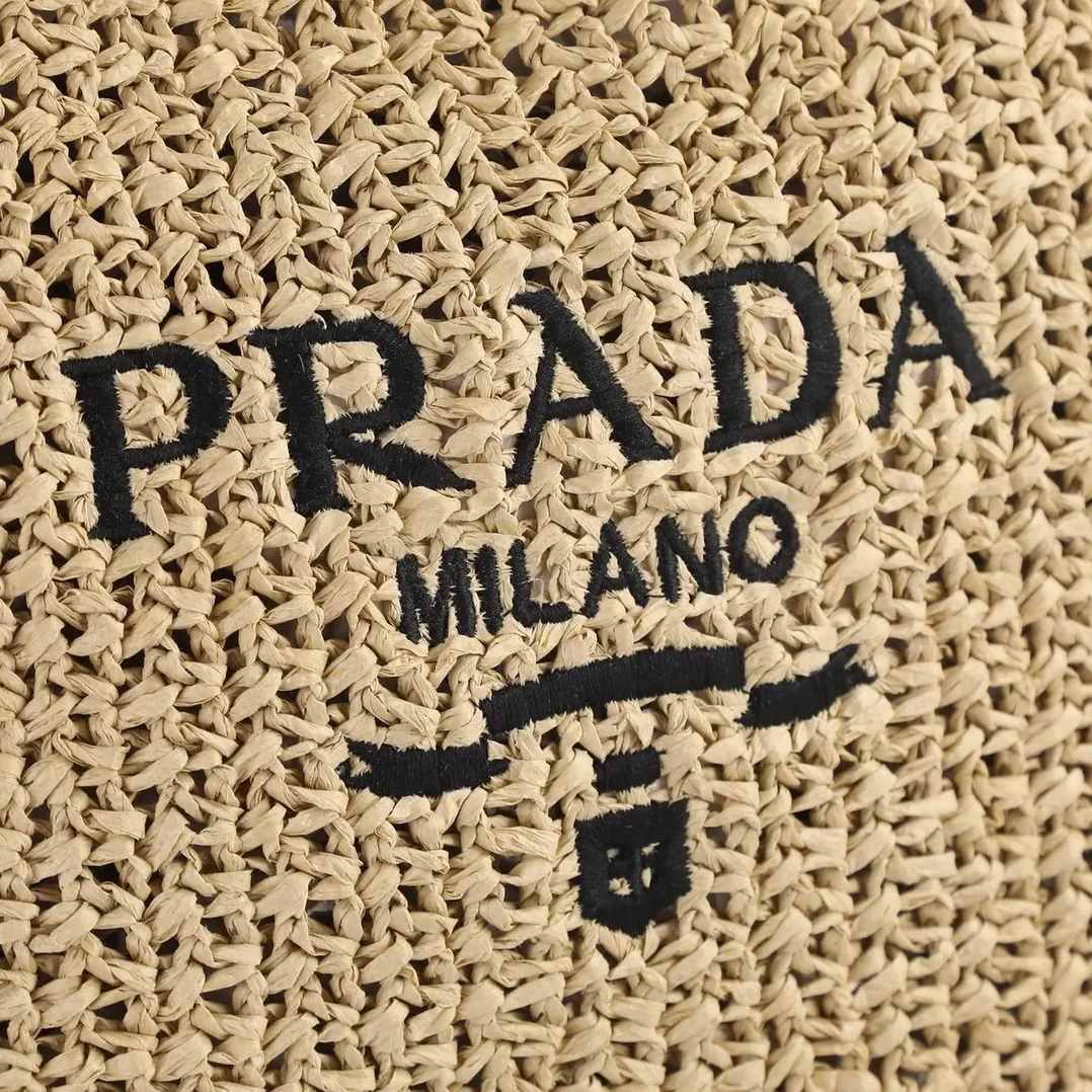 Prada Crochet Tote Bag / Beige 1BG392_2A2T_F0018_V_OOL