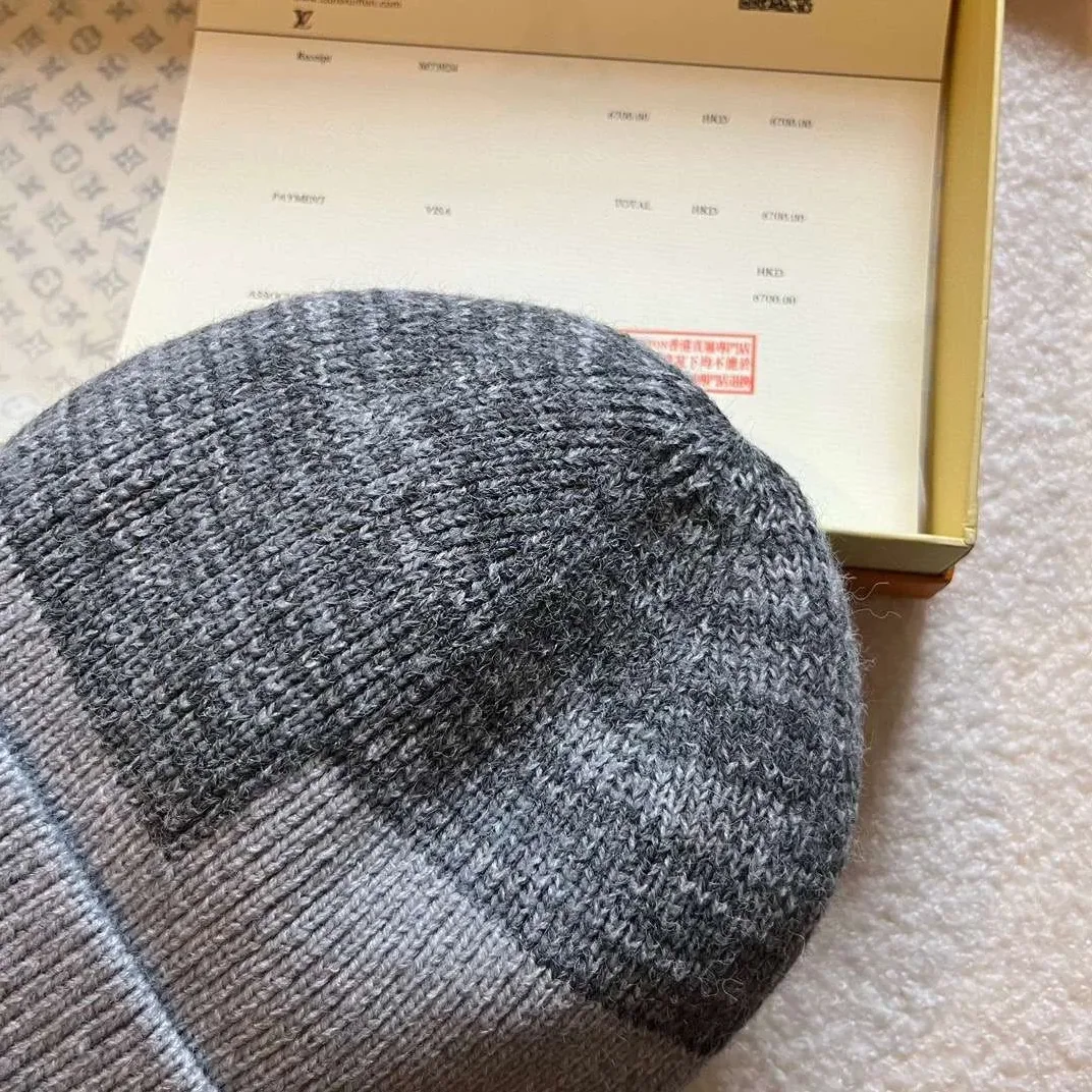 Louis Vuitton Neo Petit Damier Beanie Grey Louis Vuitton Neo Petit Damier Beanie Grey