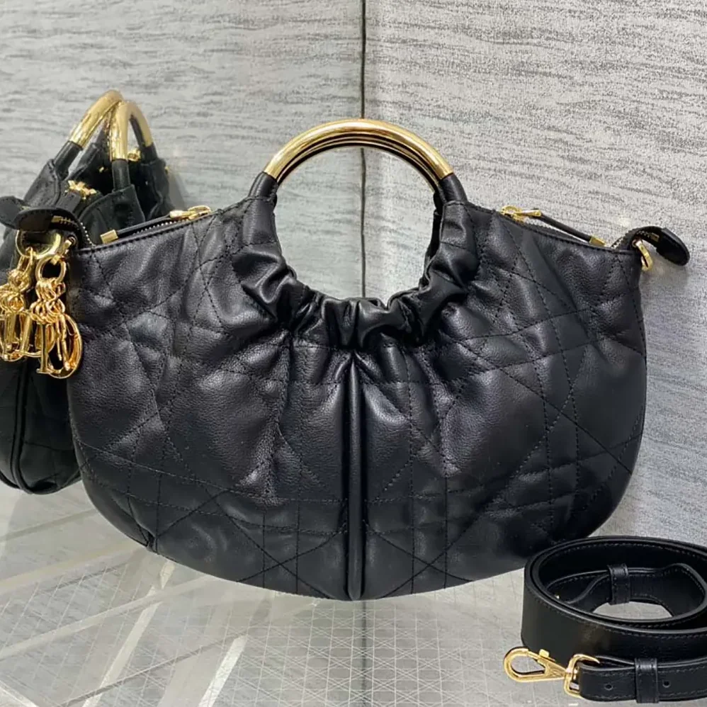 Dior Walk in Dior Purse Black Macrocannage Calfskin for Women Dior Walk in Dior Purse Black Macrocannage Calfskin for Women