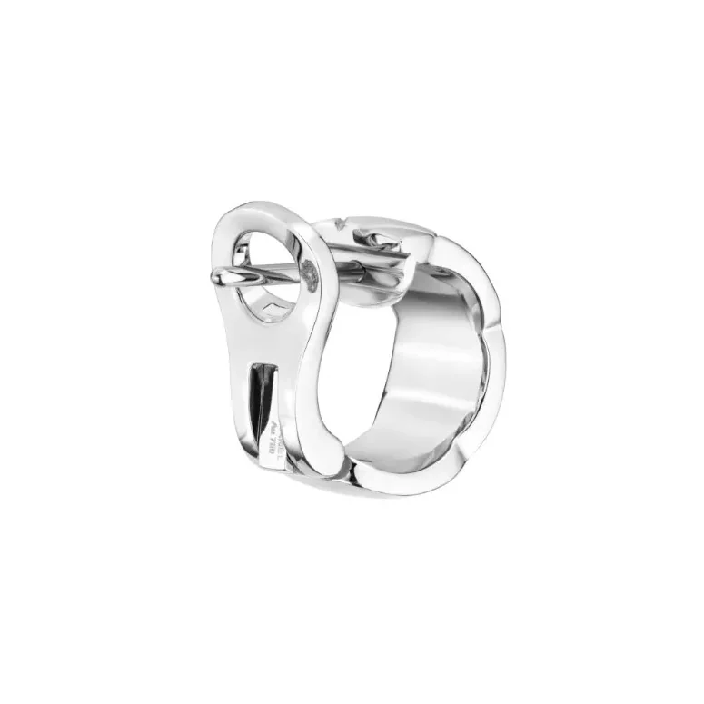 Chanel Coco Crush Earrings White Gold Chanel Coco Crush Earrings White Gold