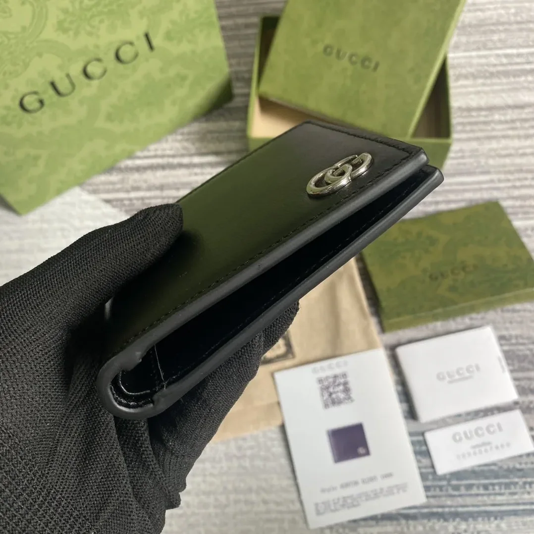 Gucci Marmont Bi in Fold Wallet Gucci Marmont Bi in Fold Wallet