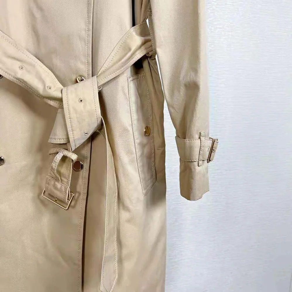 Burberry Long Check Collar Trench Coat for Women in Beige