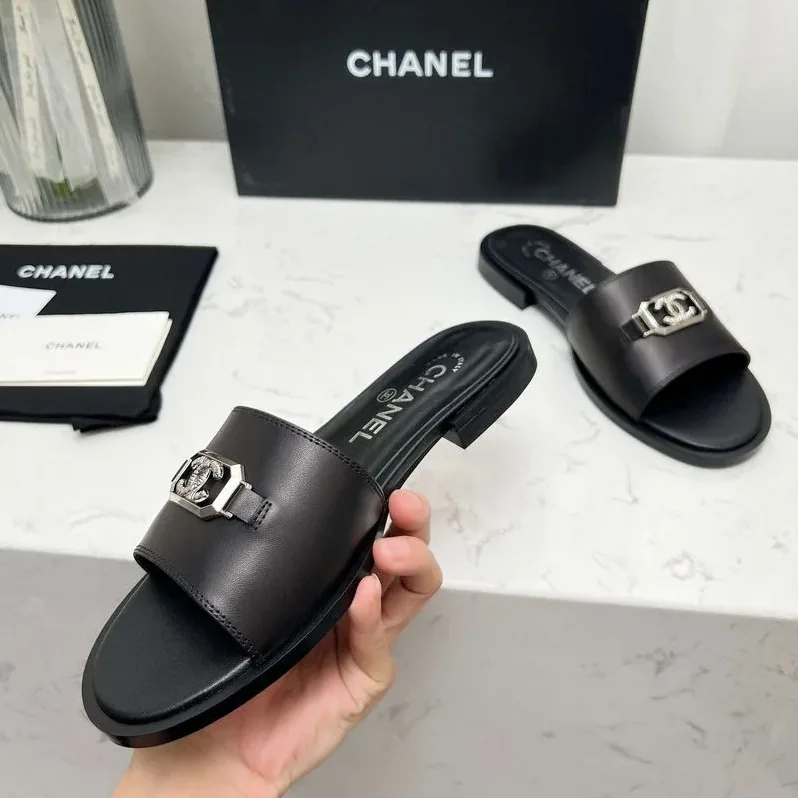 Chanel Mules Black Chanel Mules Black