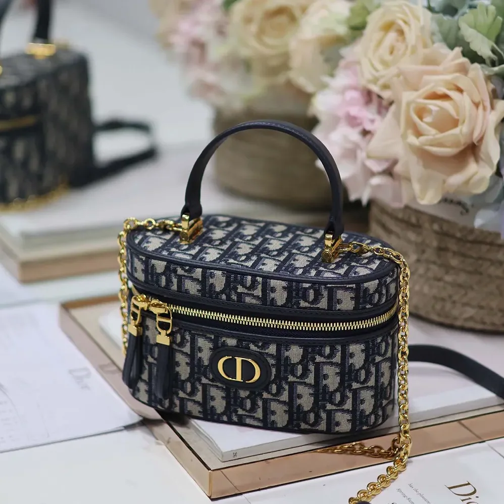 Dior 30 Montaigne Mini Vanity Case Blue Dior Oblique Jacquard for Women