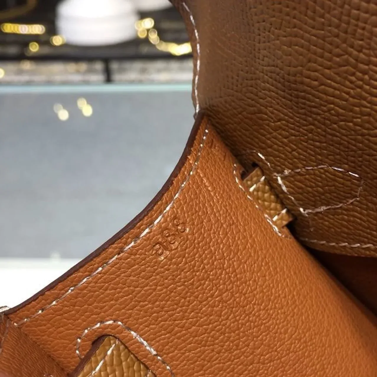 Hermes Mini Kelly KP Pochette Gold Gold Toned Hardware / Hermes Mini Kelly KP Pochette Gold Gold Toned Hardware /