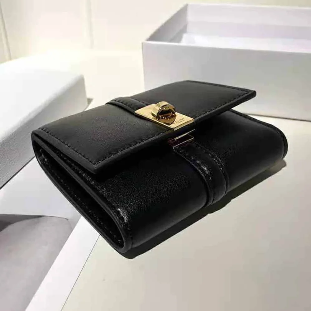 Celine Small Wallet 16 in Shiny Calfskin for Women in Black Celine Small Wallet 16 in Shiny Calfskin for Women in Black