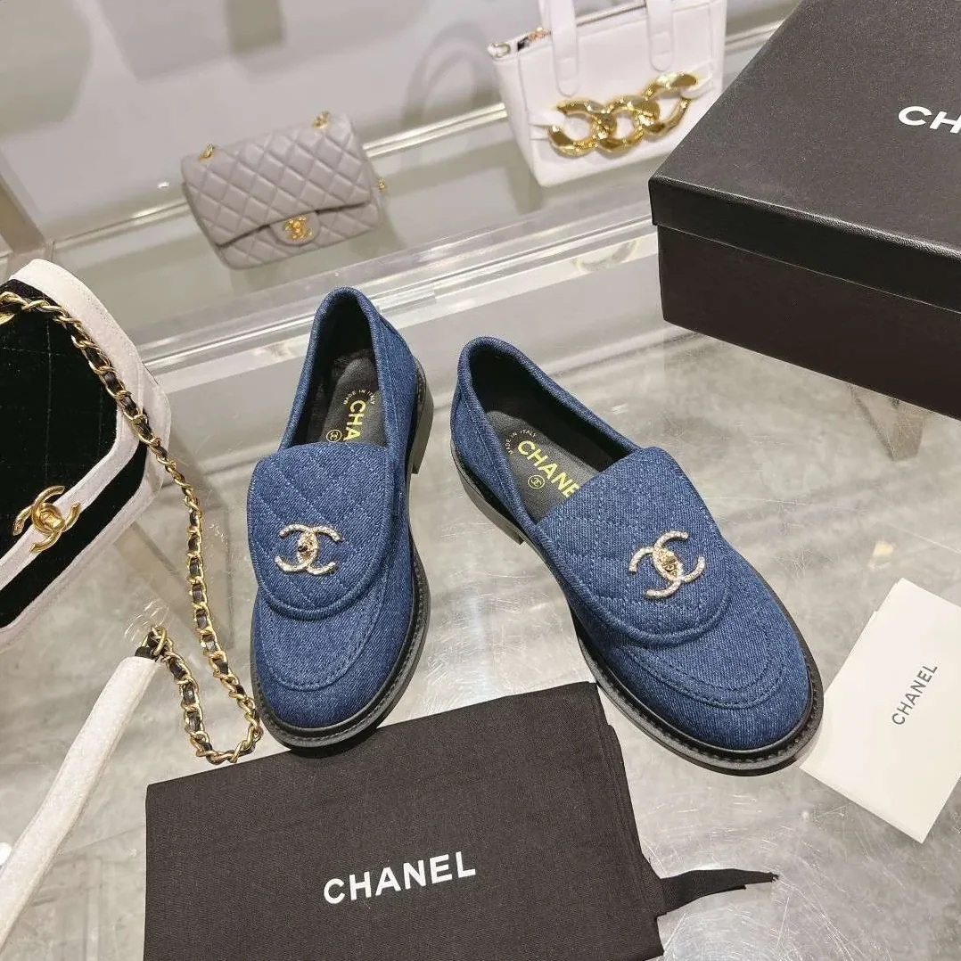 Chanel Moccasins Navy Blue Chanel Moccasins Navy Blue